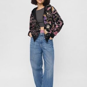 he Souled Store Kung Fu Panda: Warrior Women and Girls Long Sleeves Hooded Neck Zipper Front Black All Over Printed Cotton Blend Oversized Hoodies